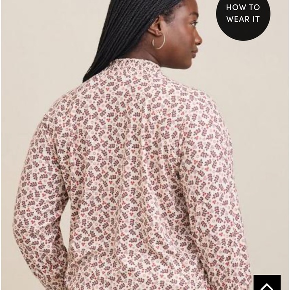 NWOT Torrid textured jersey chocker neck smocked bottom top. Size 0. - Picture 6 of 9